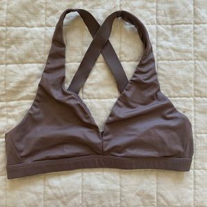 Victoria’s Secret cross-strap sports bra